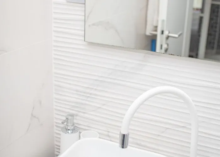 Апартамент Violet